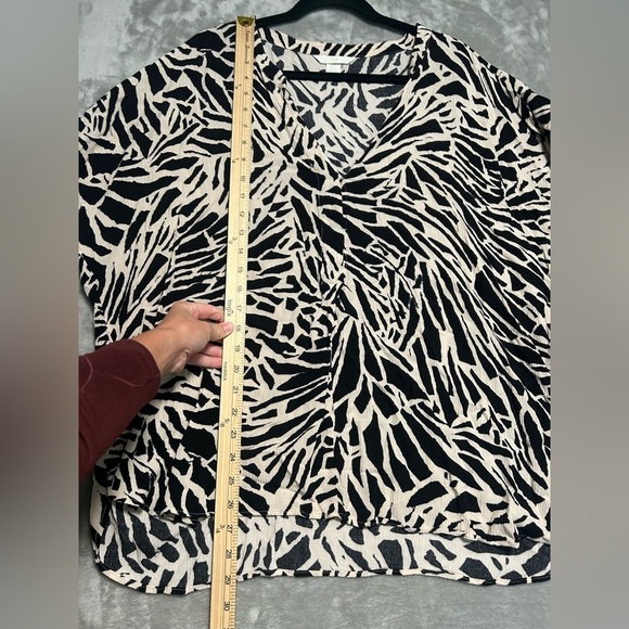 H&M Boxy Blouse Top Women’s XXL Zebra Cap Sleeve Gauze - Picture 7 of 7